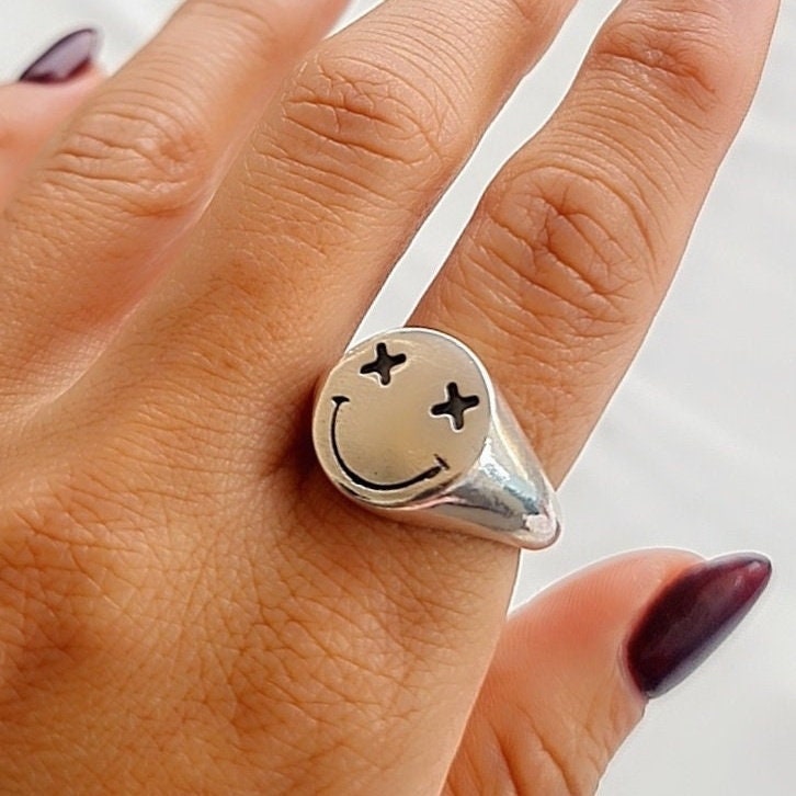 Smiley face Ring sterling silver Handcrafted with care - solid sturdy