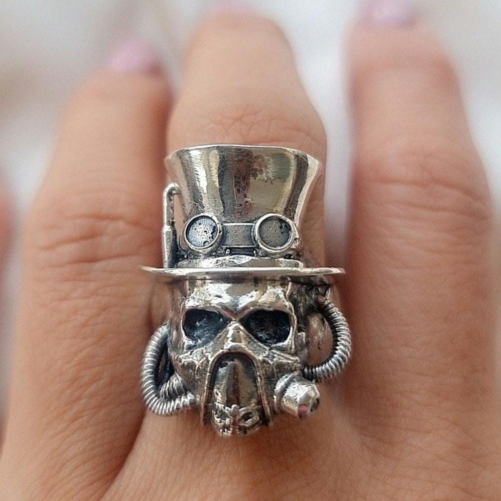Steampunk-Inspired Silver Skull Ring - stylish Gothic solid & Sturdy Sterling Silver