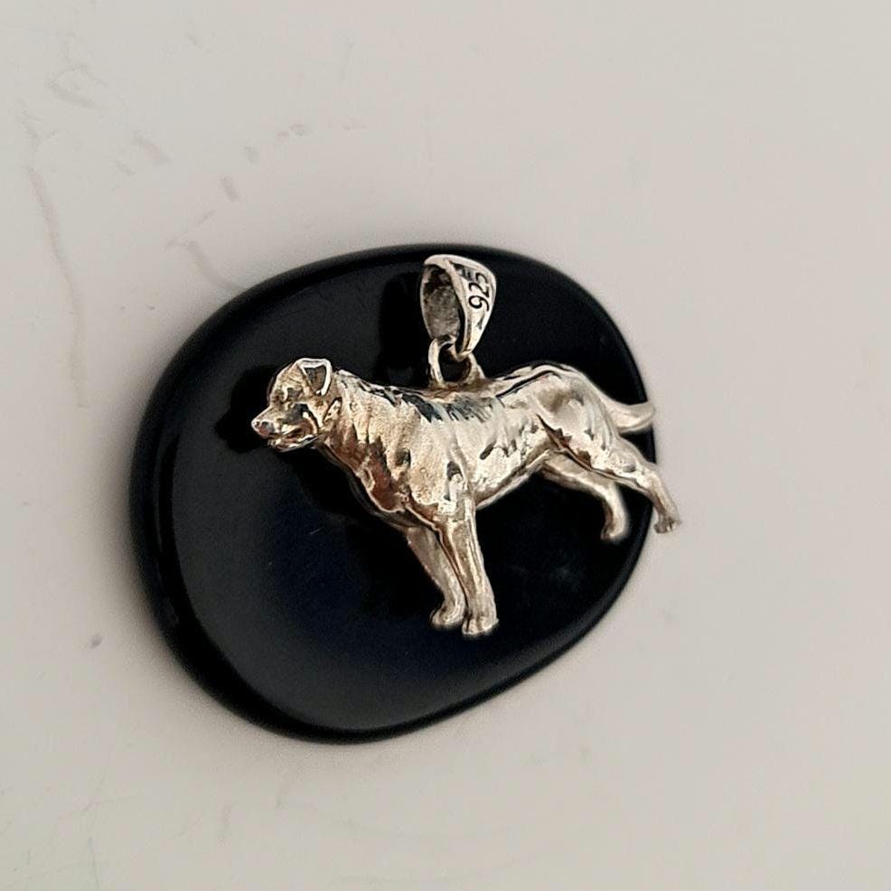 Rottweiler dog figurine pendant- avaliable in 2 design Sculpture -Realistic Dog Model Solid & Sturdy