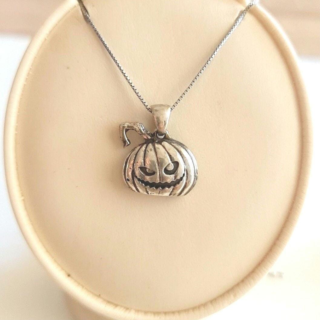 Jack-O'-Lantern Pumpkin pendant - Halloween Gothic charm- Handmade 925 Silver-