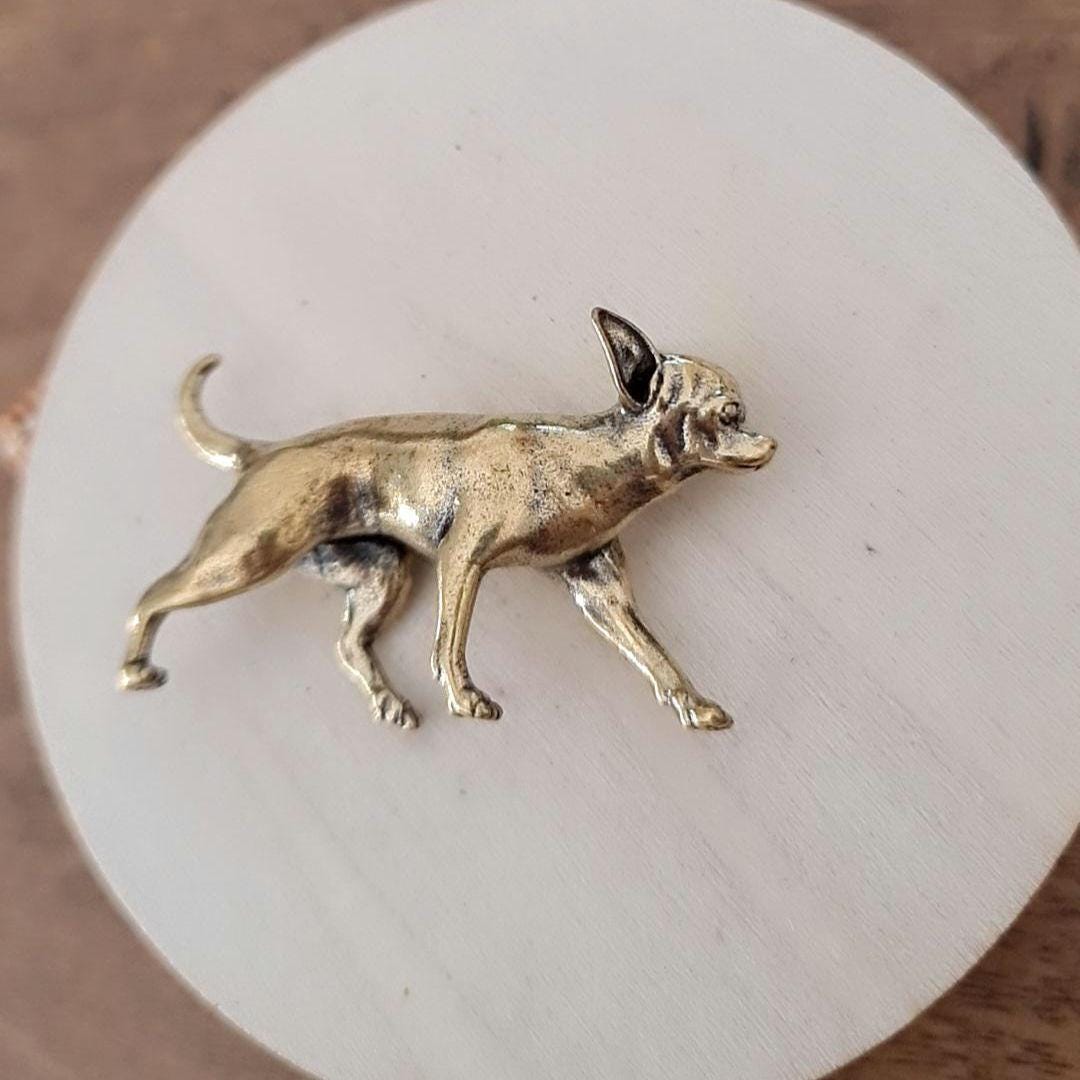 Ornament brass chihuahua Decorative figure Solid & Sturdy Sculpture- Realistic - 34 grams