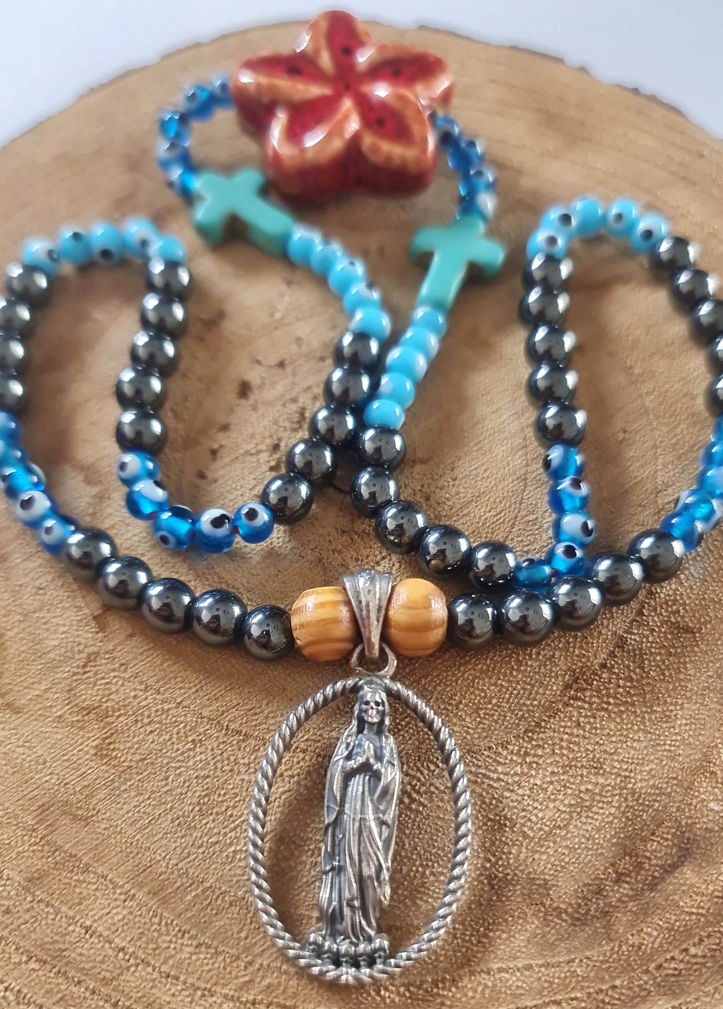 Handmade 925 Silver Santa Muerte Necklace: Gothic Beaded Pendant