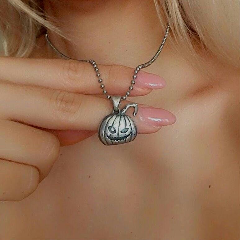 Jack-O'-Lantern Pumpkin pendant - Halloween Gothic charm- Handmade 925 Silver-