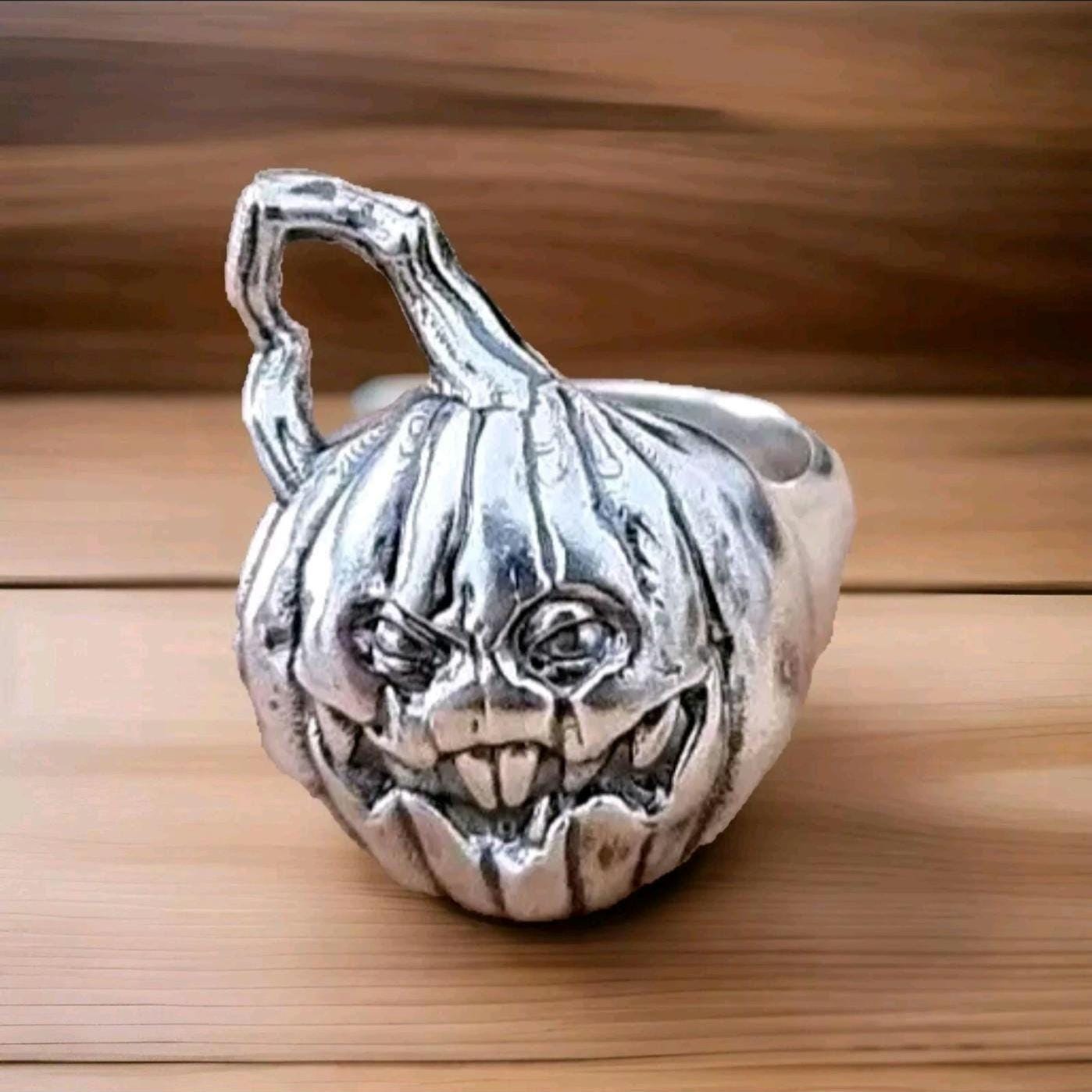 Jack-o'-Lantern Pumpkin ring -Spooky Halloween Jewelry- Handmade Sterling Silver