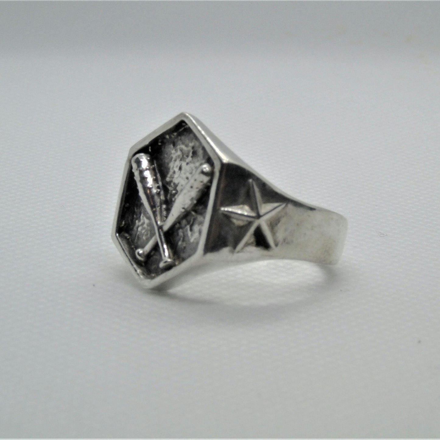 Baseball Spikes 925 Sterling Silver Ring - bold Design - Biker Jewelry