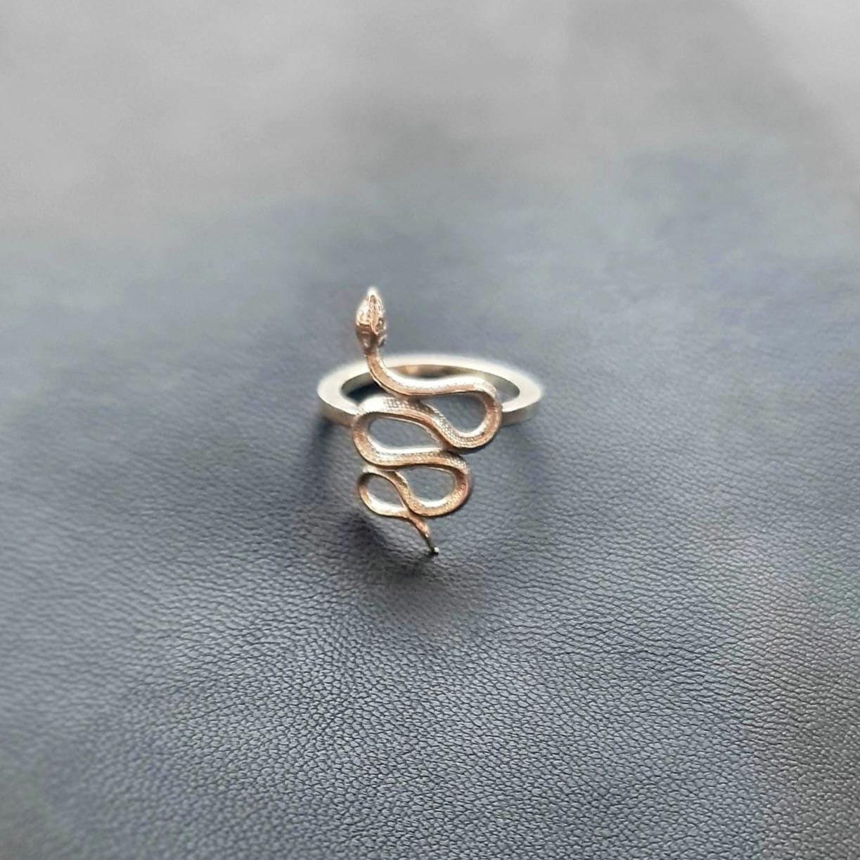 Handmade Sterling Silver Snake Ring: Ouroboros Design