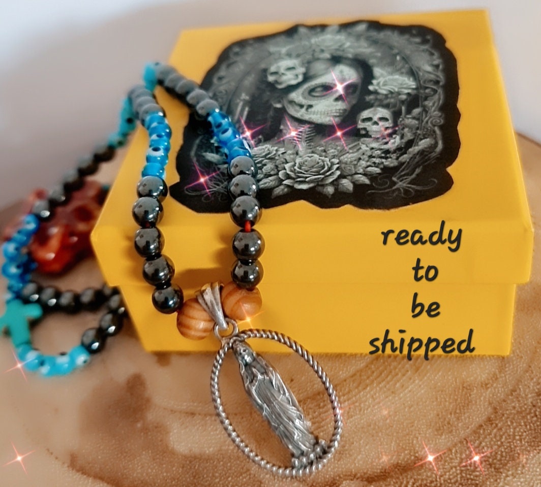 Handmade 925 Silver Santa Muerte Necklace: Gothic Beaded Pendant