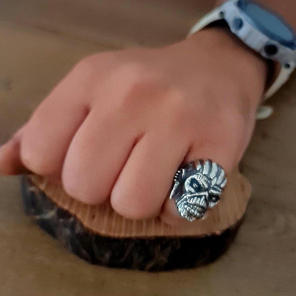 Handmade Sterling Silver Iron Maiden Book of Souls Eddie Mayan Skull Ring Pendant: Rock Heavy Metal Bundle