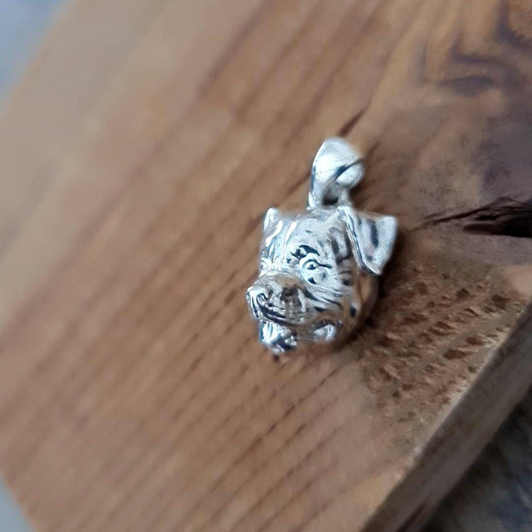 Rottweiler head Solid & Sturdy pendant- Sculpture- Realistic Dog Model - 925 Sterling Silver