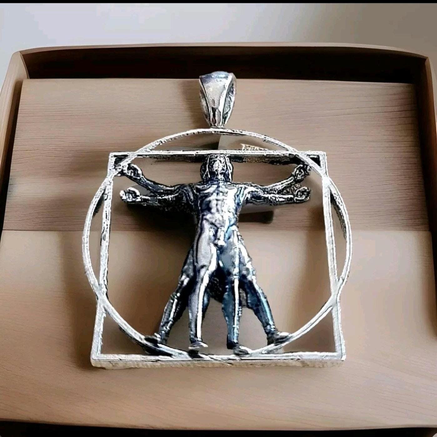 Vitruvian Man sterling Silver Pendant - Leonardo da Vinci's Renaissance Art - Artistic gift