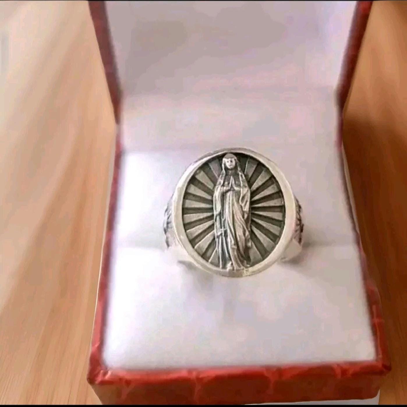 Virgin Mary's Embrace Ring - Holy Mother's Love - Sterling Silver 925 - Christian jewelry