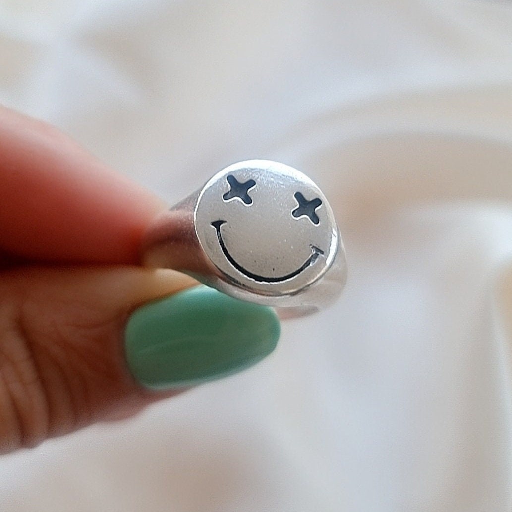 Smiley face Ring sterling silver Handcrafted with care - solid sturdy