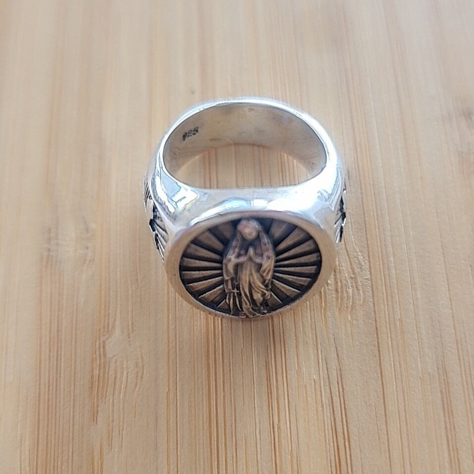 Virgin Mary's Embrace Ring - Holy Mother's Love - Sterling Silver 925 - Christian jewelry