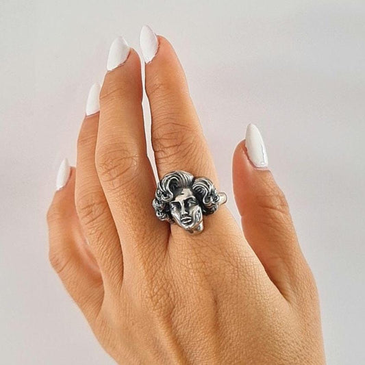 Marilyn Monroe Inspired Sterling Silver Ring: Vintage Hollywood Glamour