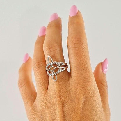 Sterling Silver Witch's Knot Ring: Celtic Symbol of Protection