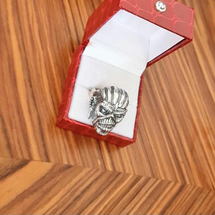 Handmade Sterling Silver Iron Maiden Book of Souls Eddie Mayan Skull Ring Pendant: Rock Heavy Metal Bundle