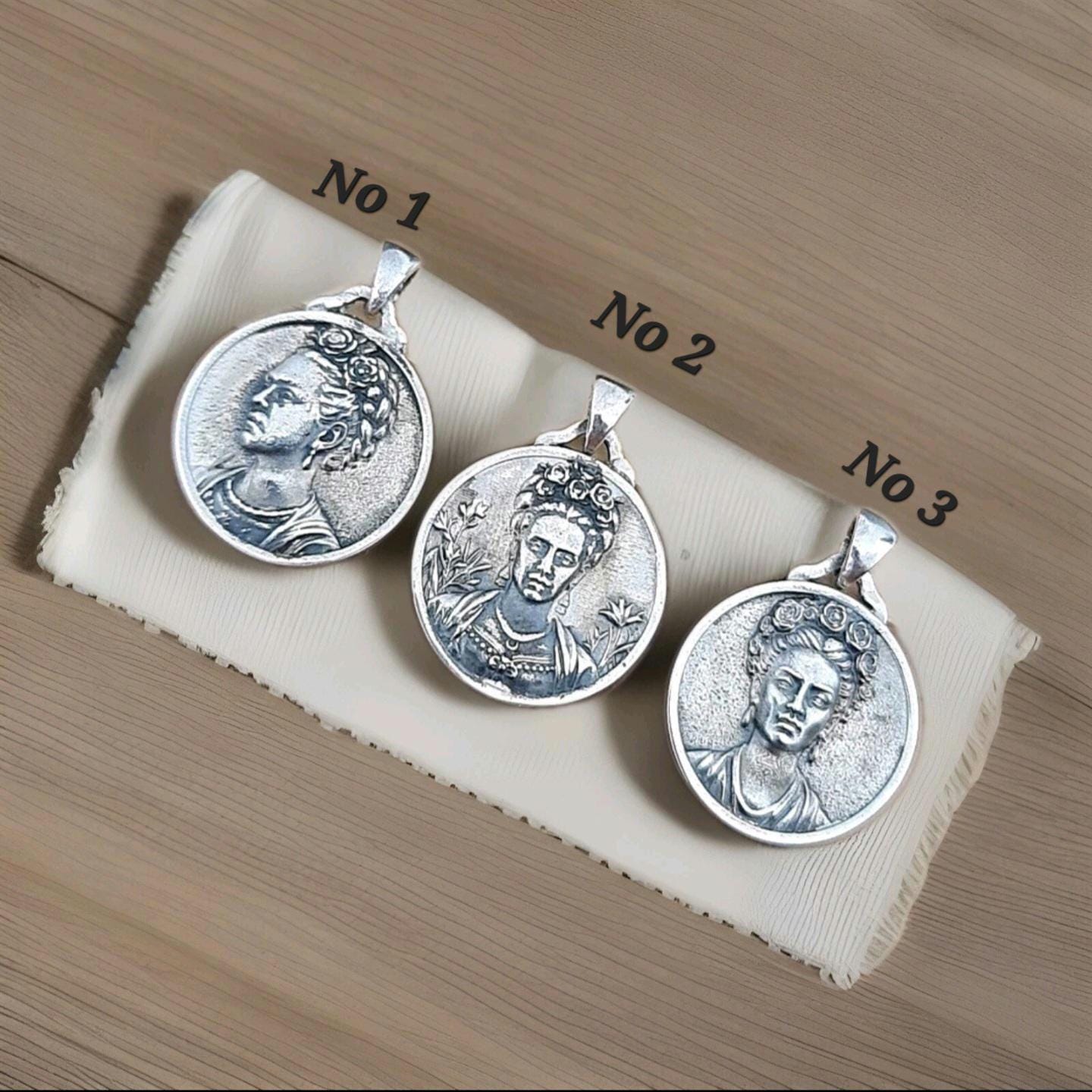 Sterling Silver Frida Kahlo Pendant: Artistic Symbolic Necklace