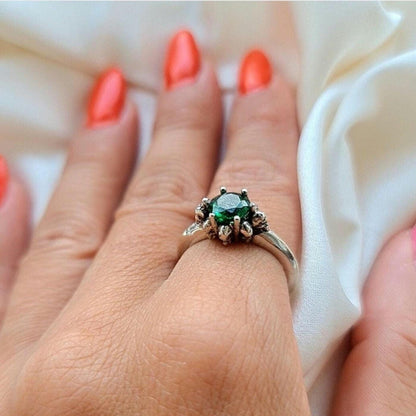 Handmade Gothic Skull Sterling Silver Solitaire Ring with Zircon