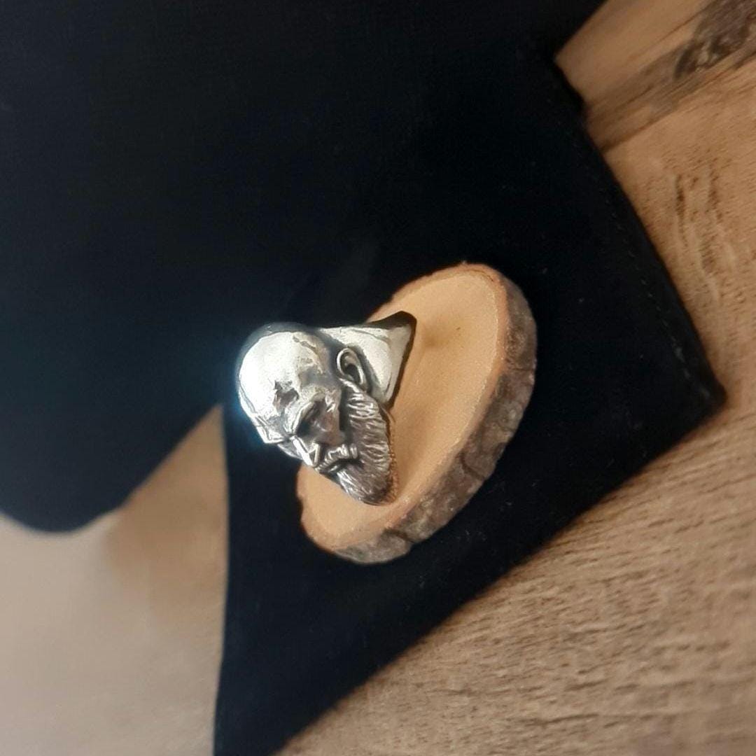 Handmade Kratos Ring: 925 Sterling Silver God of War, Gothic Gamer Jewelry