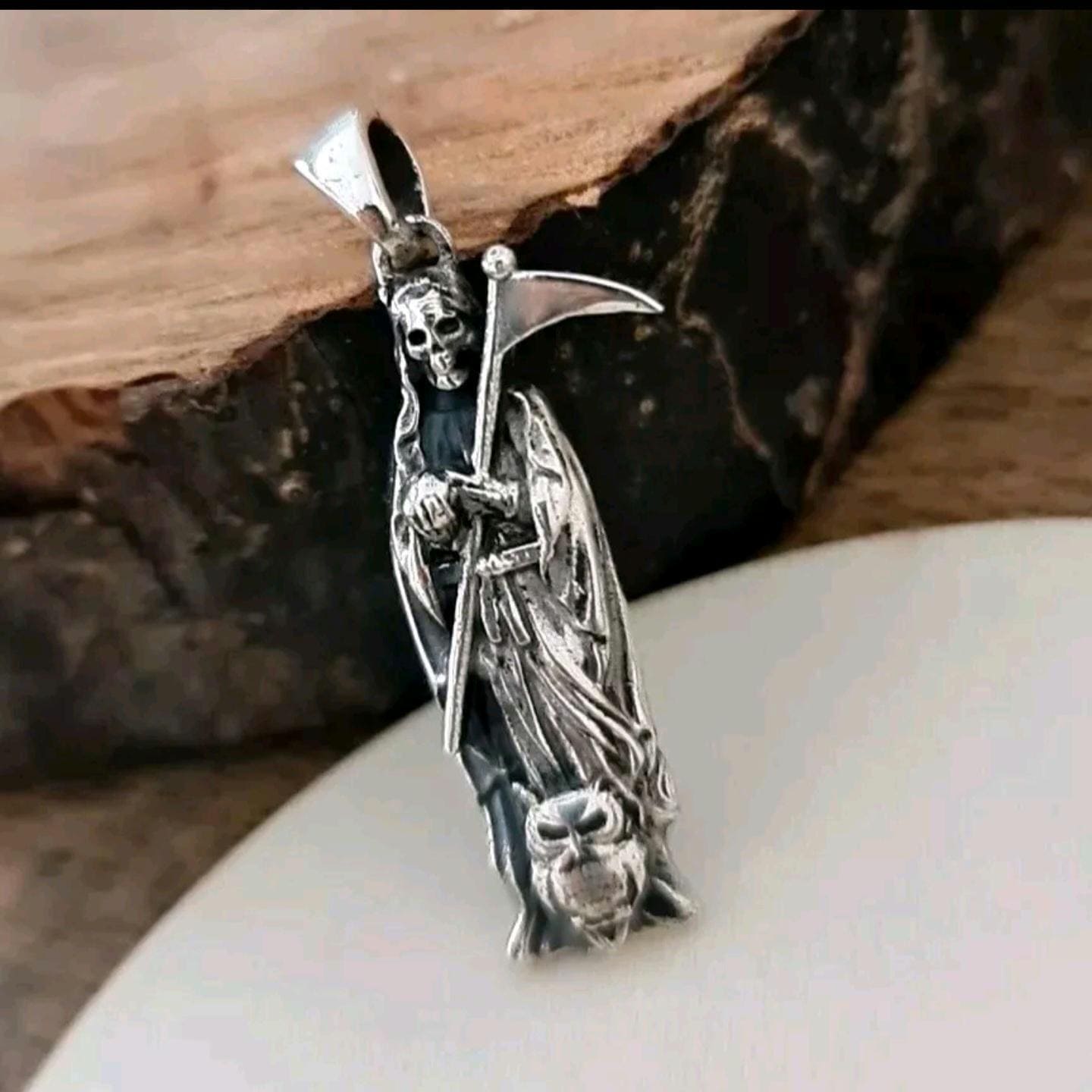 Handmade 925 Silver Santa Muerte Scythe Necklace: Gothic Grim Reaper Pendant