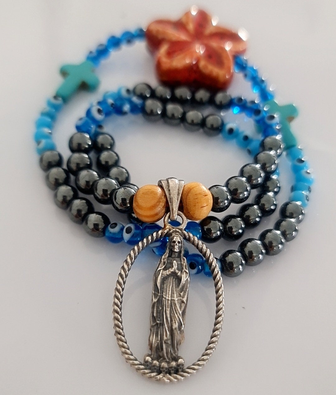 Handmade 925 Silver Santa Muerte Necklace: Gothic Beaded Pendant