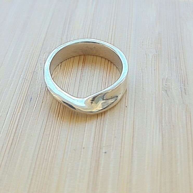 Handmade Sterling Silver Mobius Ring: Minimalist Twisted Band