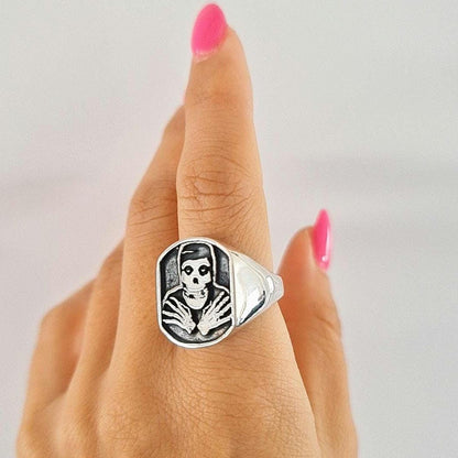 Handmade Sterling Silver Misfit Skull Ring: Punk Biker Jewelry
