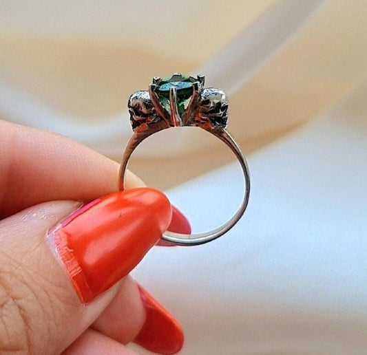 Sterling Silver Skull Solitaire Ring: Gothic Zircon Stone