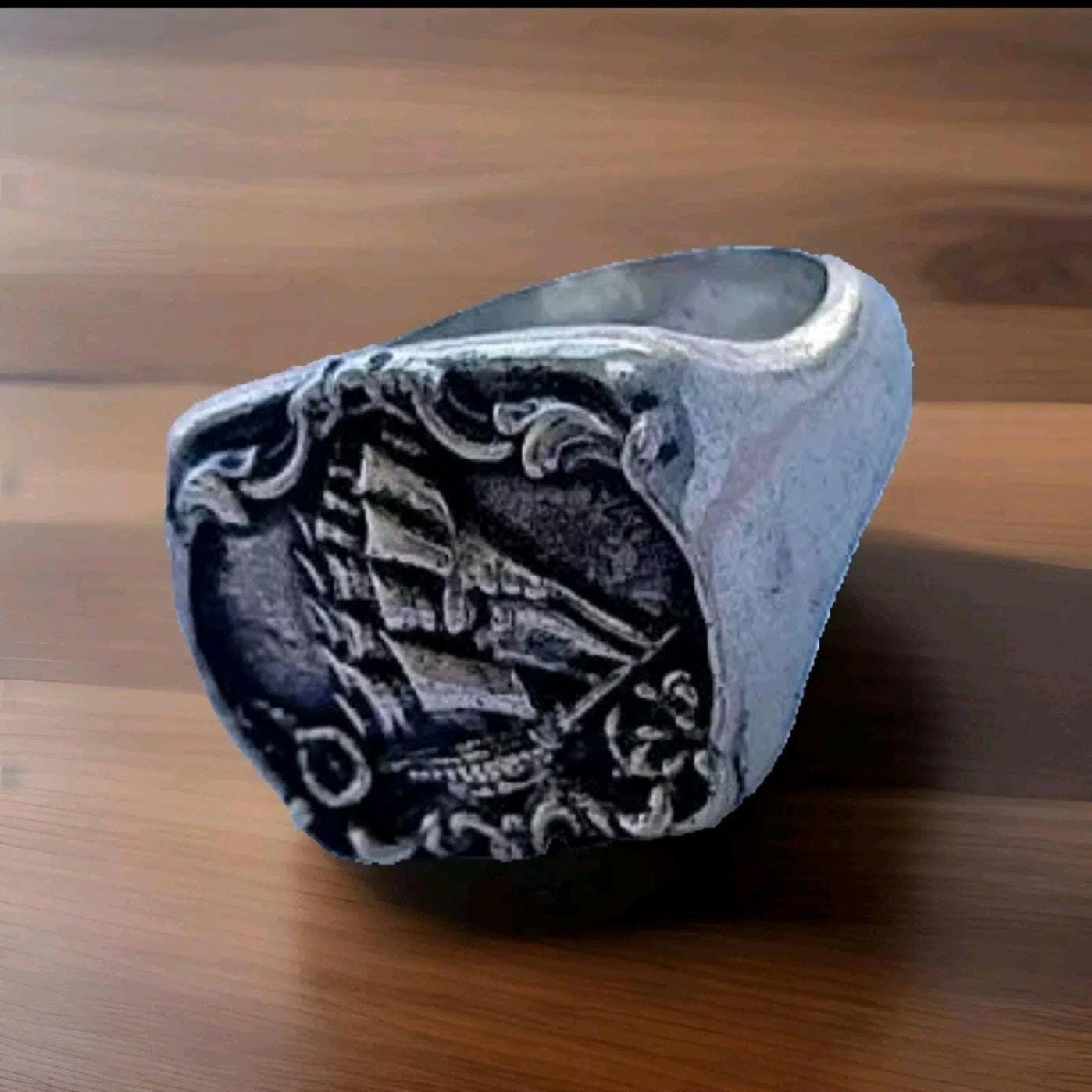 Kraken Signet Ring - Sailor's Nightmare Ring - Dark & Mysterious Design statement piece Authentic Sterling Silver